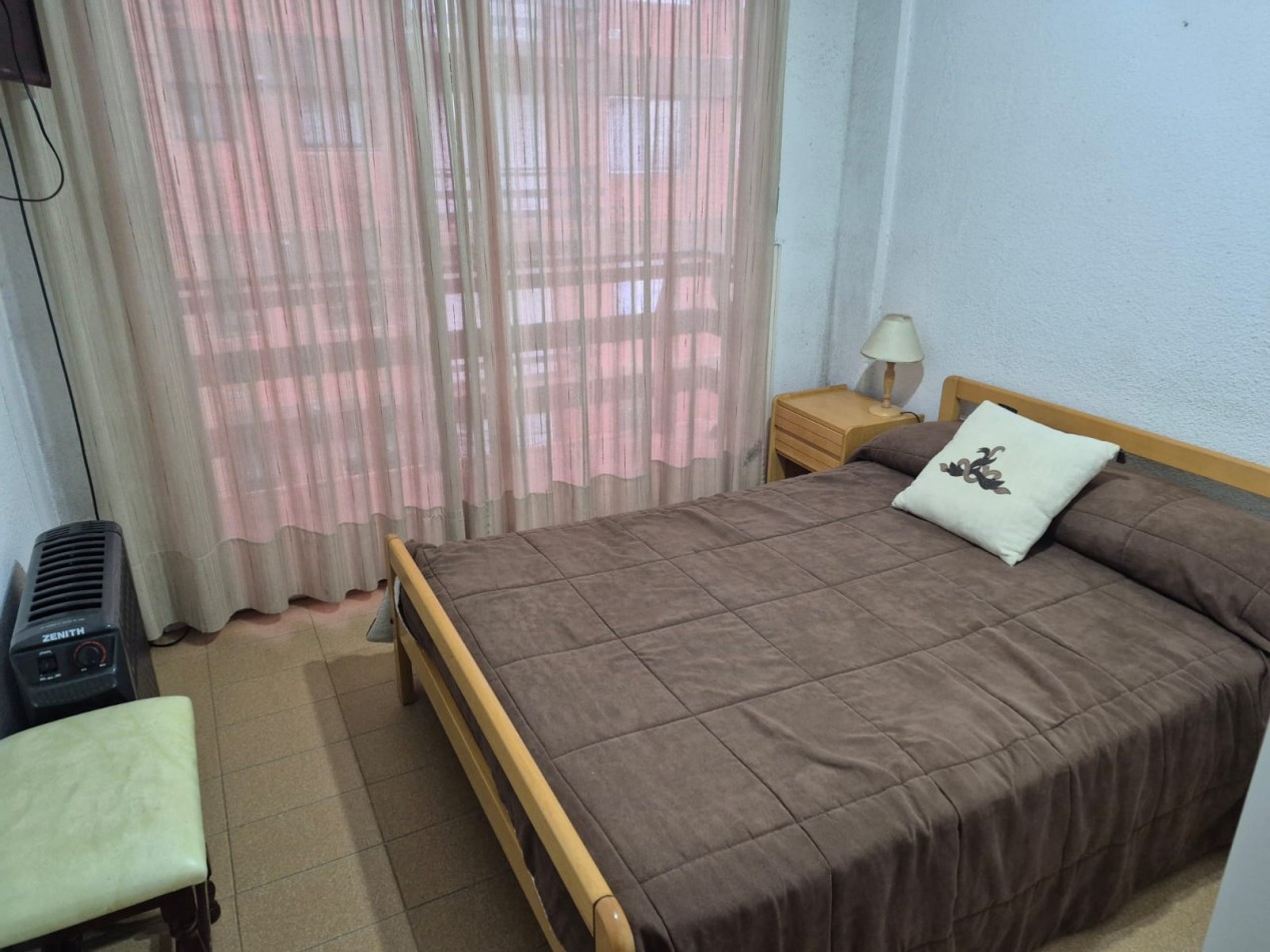 Departamento en venta 2 ambientes en Miramar - Zona I
