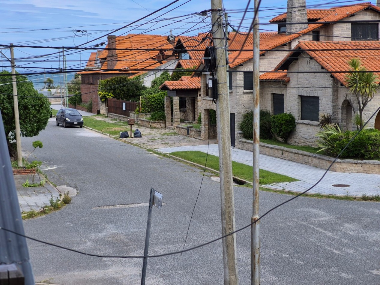 Duplex en Venta 3 Ambientes - Zona V Miramar