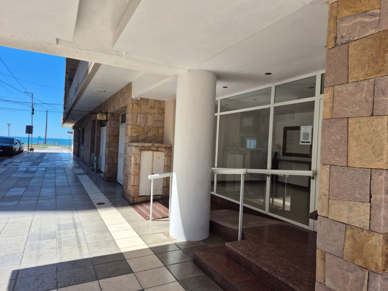 Departamento en Venta 3 ambientes Zona I - Miramar con vista lateral al mar