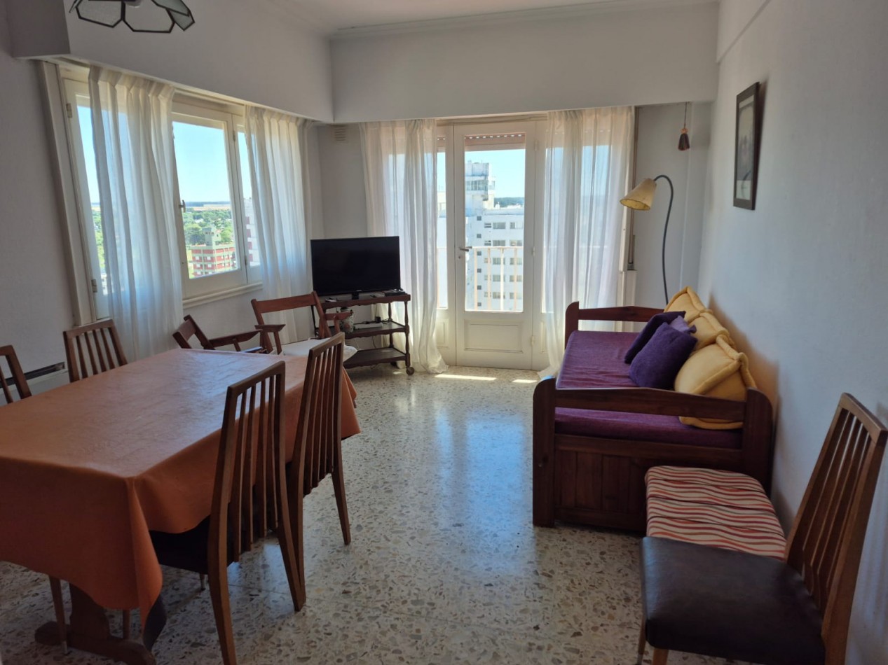 Departamento en Venta 3 ambientes Zona I - Miramar con vista lateral al mar