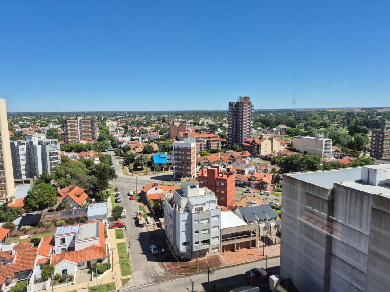 Departamento en Venta 3 ambientes Zona I - Miramar con vista lateral al mar
