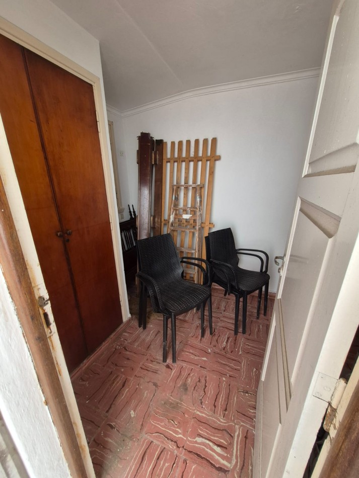 Casa En Venta En Miramar - Zona II - 3 Ambientes 