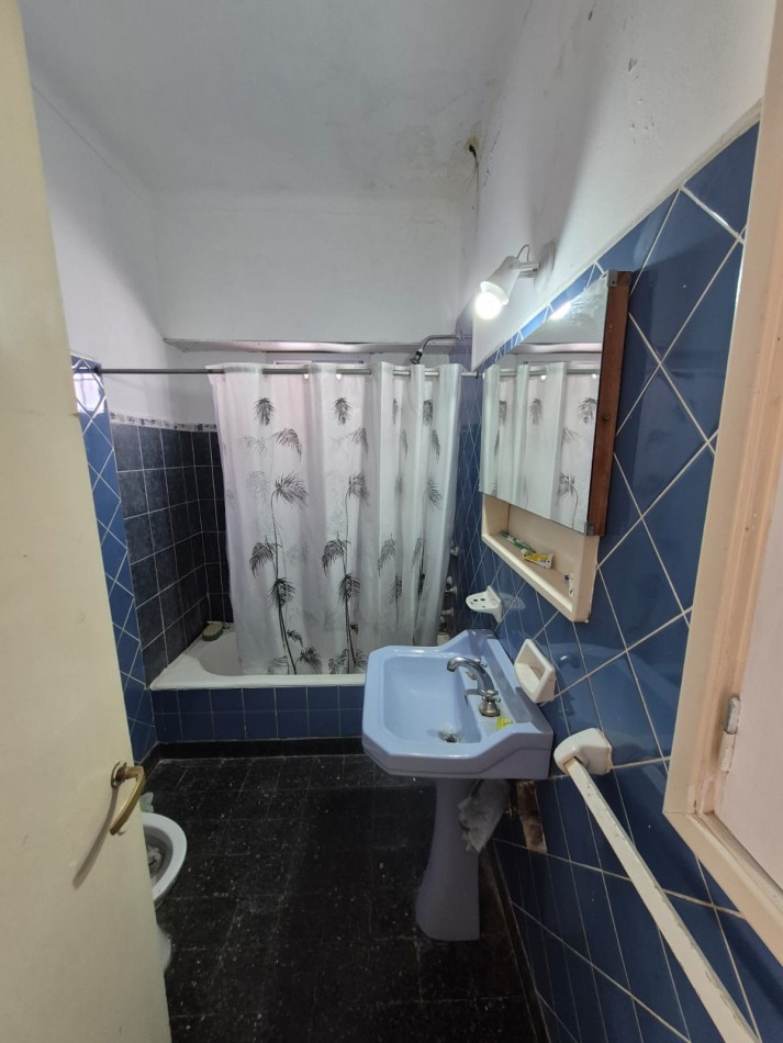 Casa En Venta En Miramar - Zona II - 3 Ambientes 