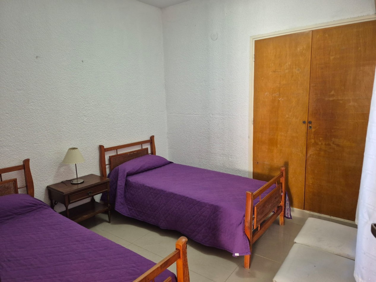 Departamento de 3 Ambientes con Dependencia de Servicio - Miramar 