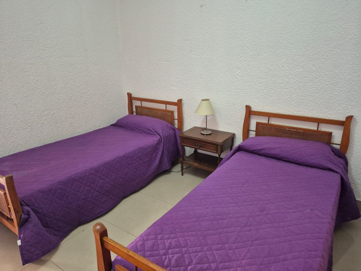 Departamento de 3 Ambientes con Dependencia de Servicio - Miramar 