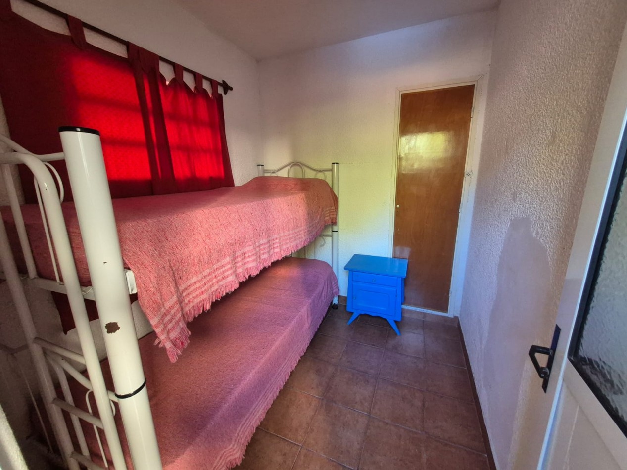Departamento de 3 Ambientes con Dependencia de Servicio - Miramar 