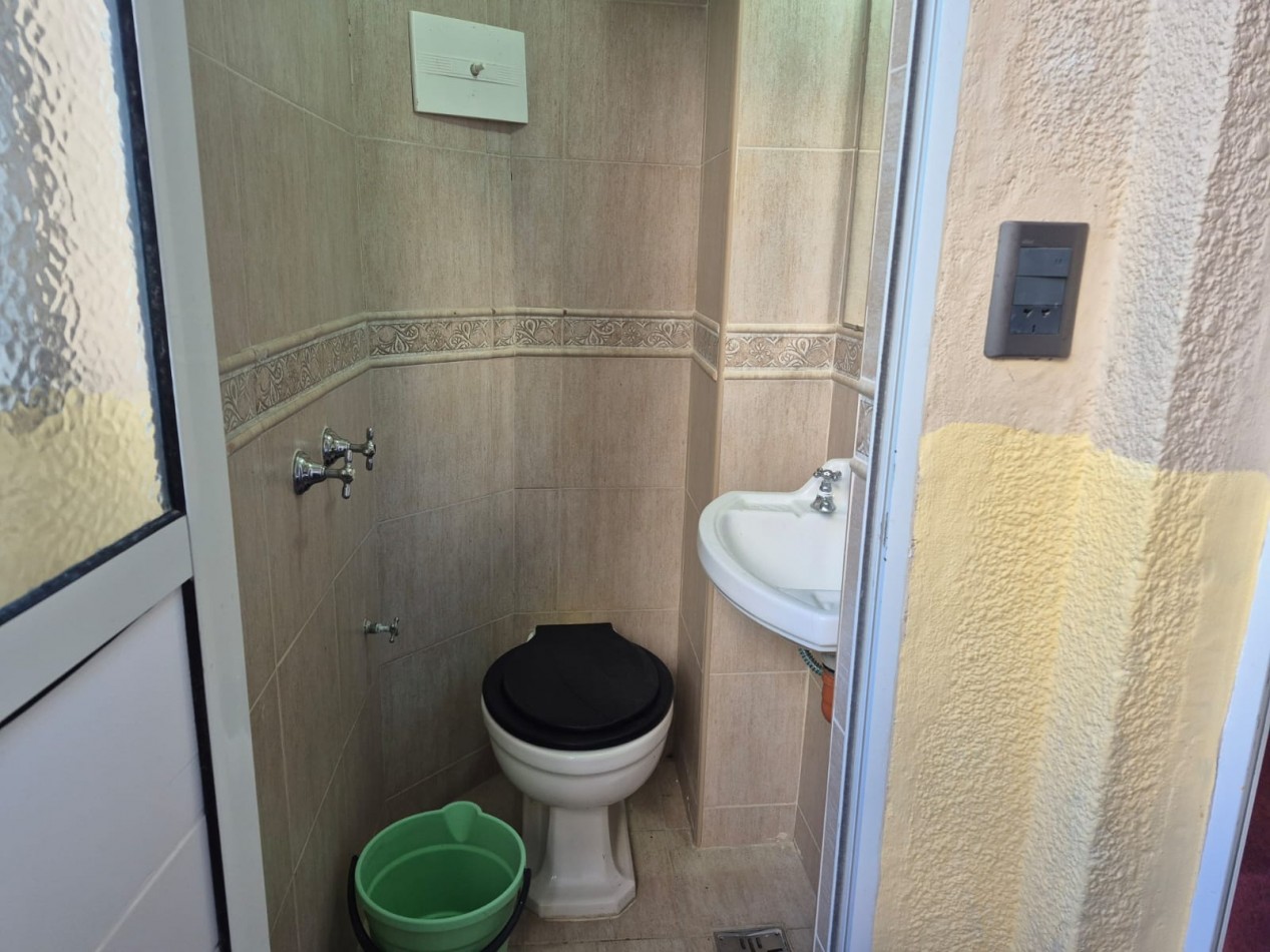 Departamento de 3 Ambientes con Dependencia de Servicio - Miramar 