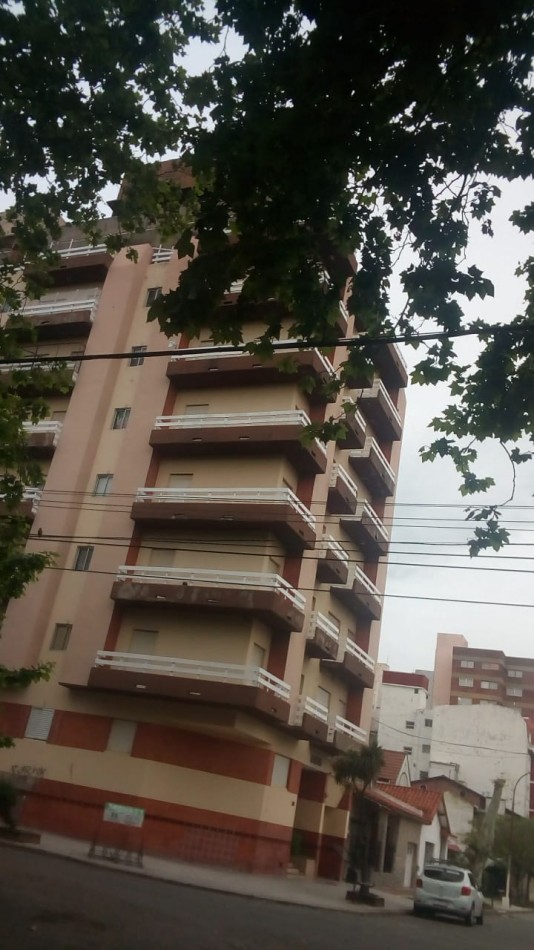 Alquiler Temporario Departamento de 3 Ambientes en Miramar 5 personas