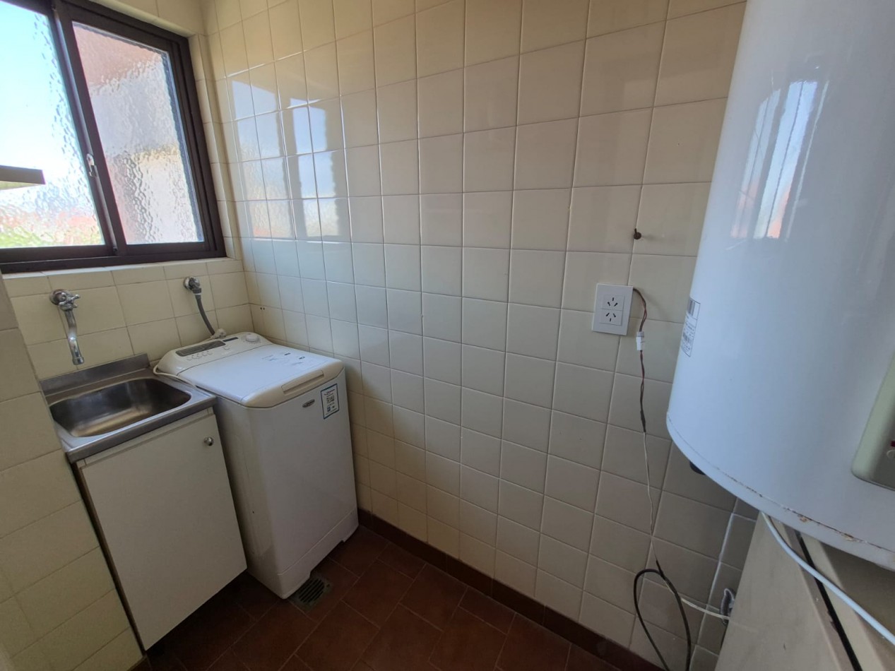 Departamento 3 Ambientes Con Cochera En Alquiler Temporario Miramar 