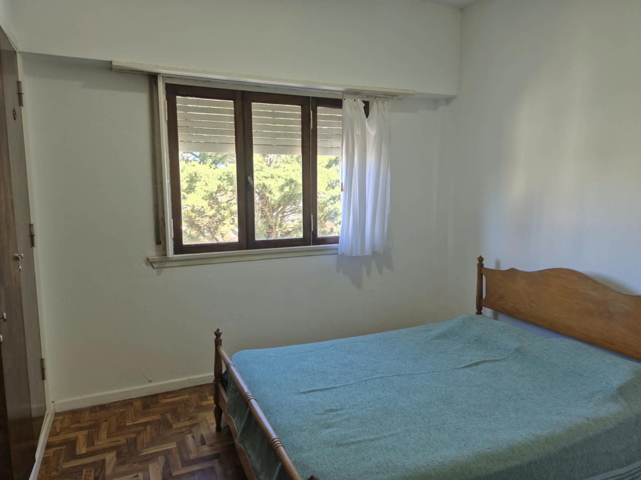 Departamento de 3 ambientes a la Venta en Miramar Zona II