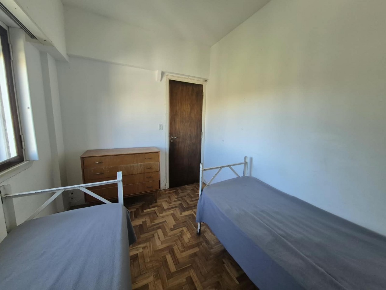 Departamento de 3 ambientes a la Venta en Miramar Zona II