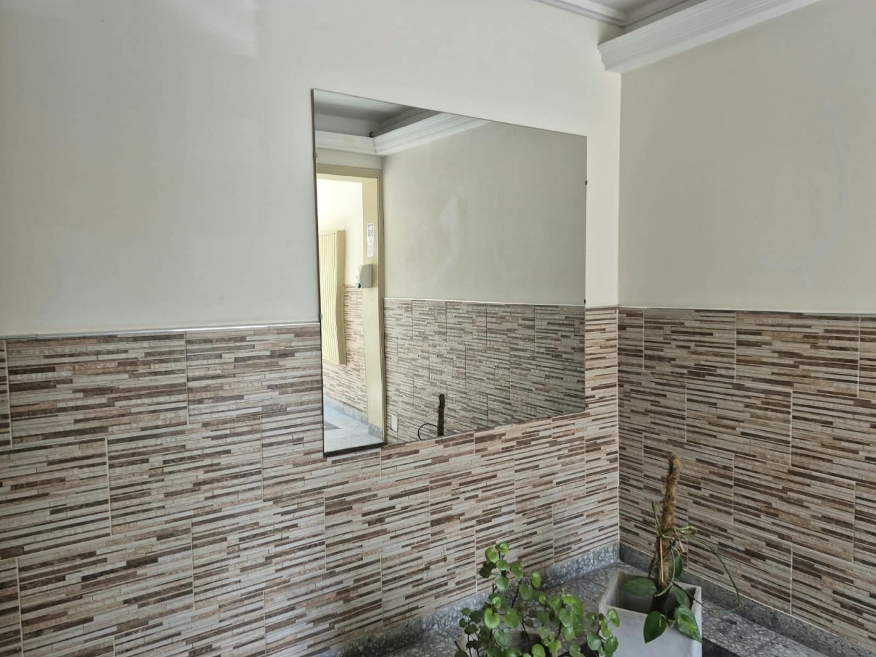 Departamento de 3 ambientes a la Venta en Miramar Zona II