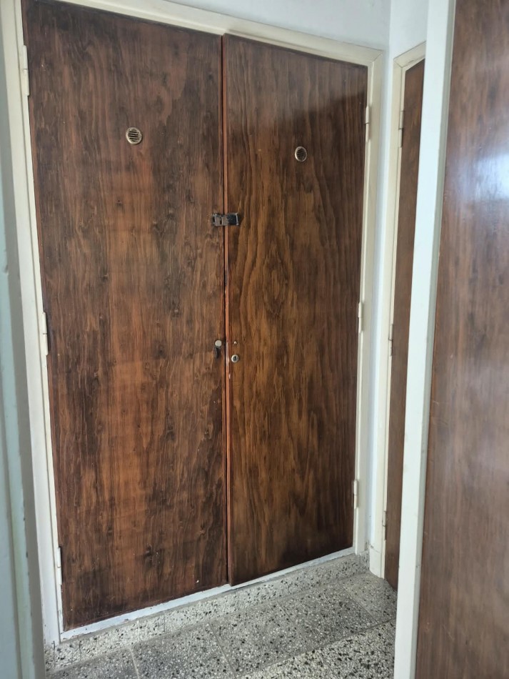Departamento de 3 ambientes a la Venta en Miramar Zona II