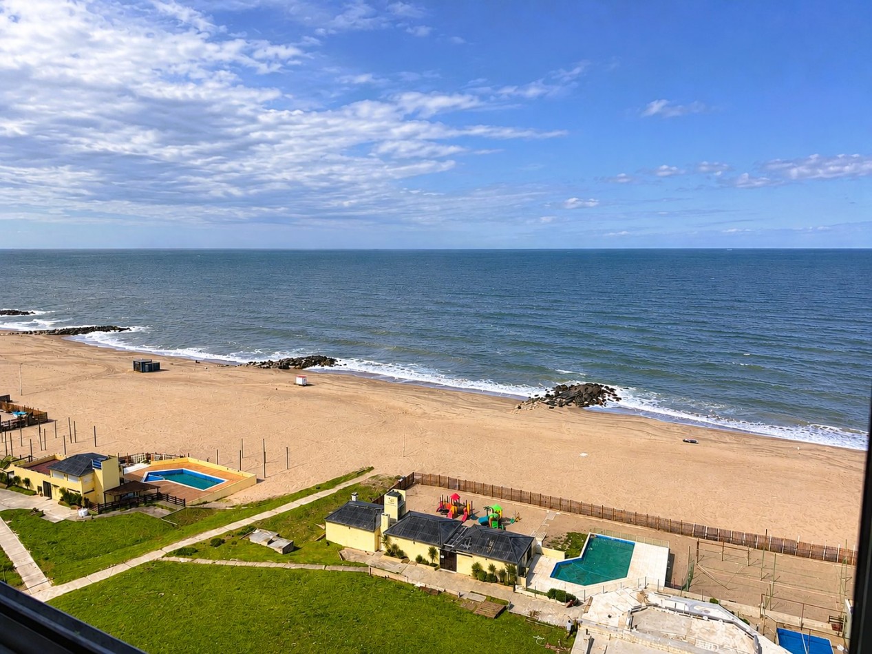En venta Departamento de 3 Ambientes vista al mar Zona I - Miramar