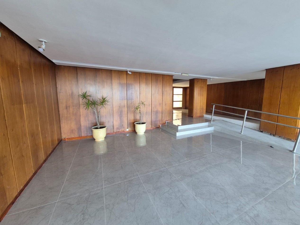 En venta Departamento de 3 Ambientes vista al mar Zona I - Miramar