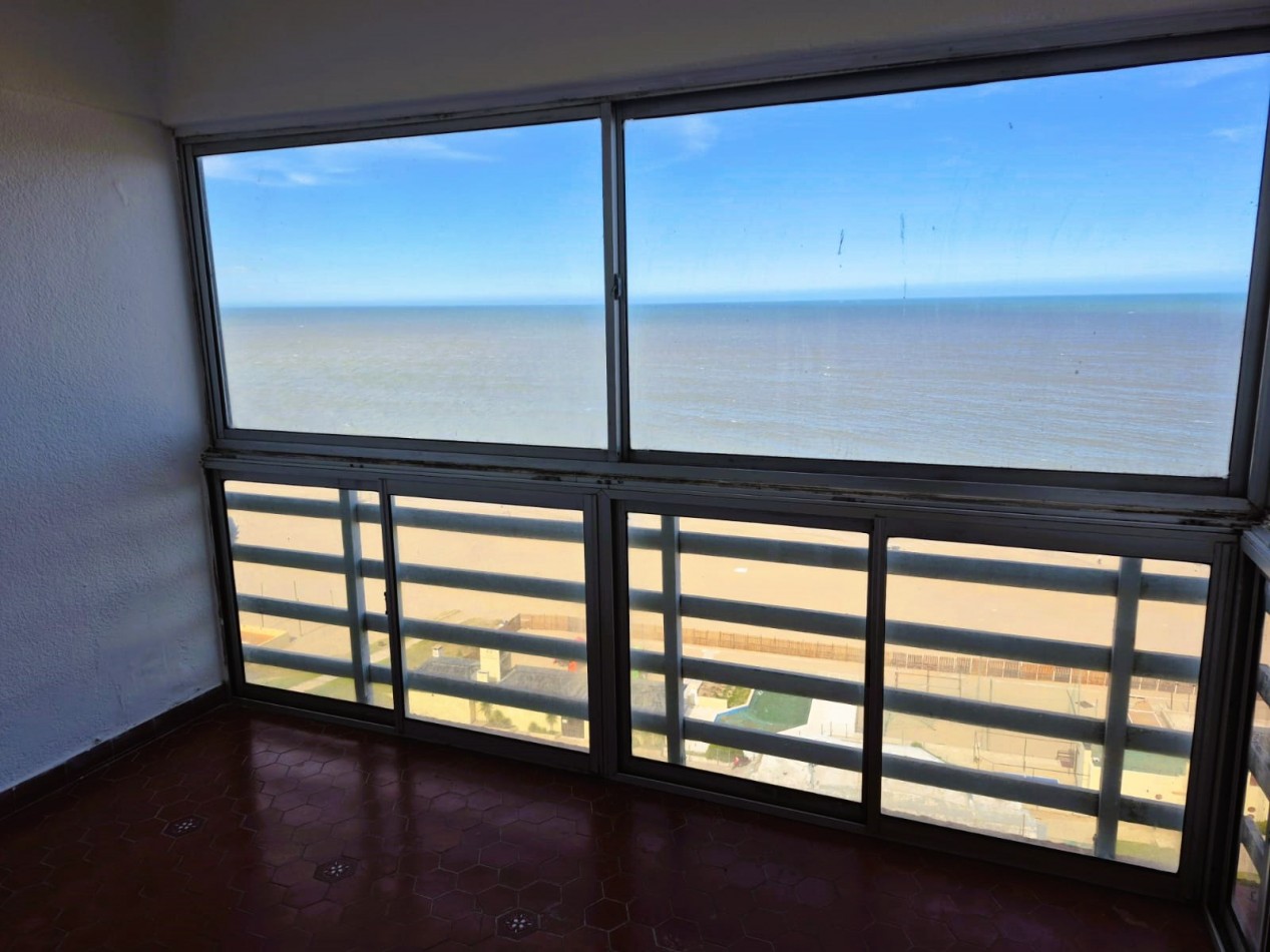 En venta Departamento de 3 Ambientes vista al mar Zona I - Miramar