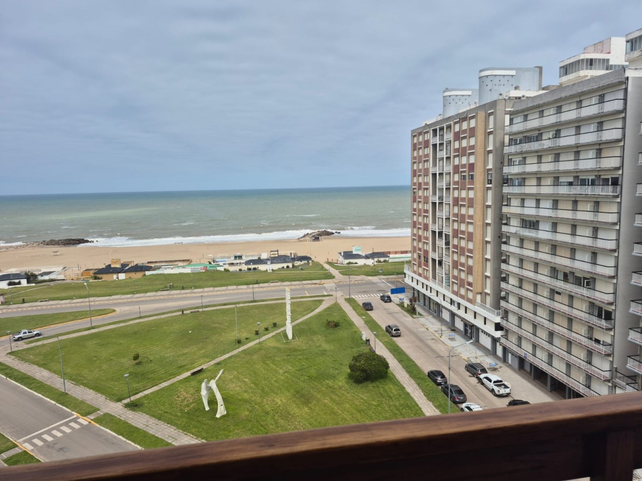Departamento en Alquiler Temporal con vista al mar para 6 personas en Miramar