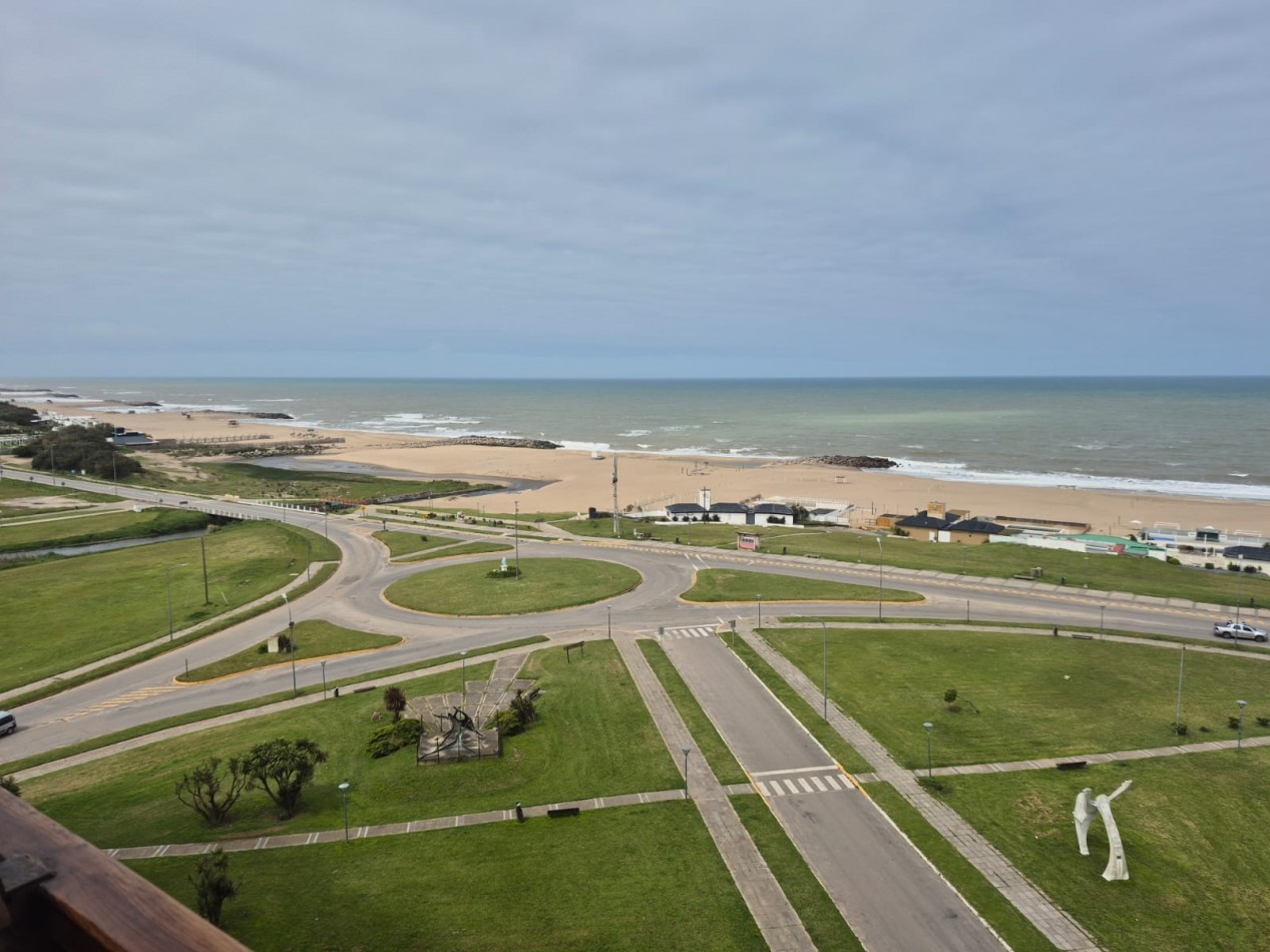 Departamento en Alquiler Temporal con vista al mar para 6 personas en Miramar