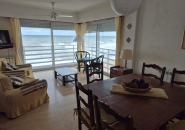 Departamento en Venta 3 Ambientes mas Dependencia de Servicio Zona I frente al mar - Miramar